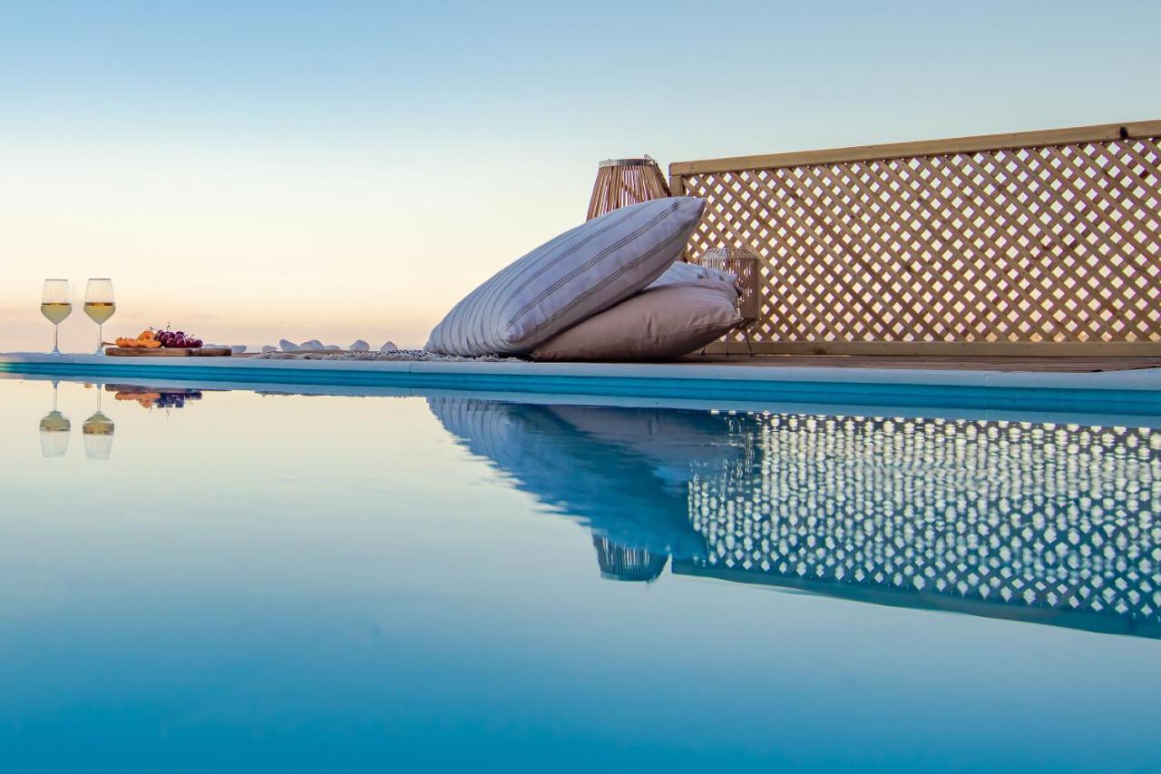 Kómboi Georgianna'S Suite With Private Pool , 'Greysuite' المظهر الخارجي الصورة